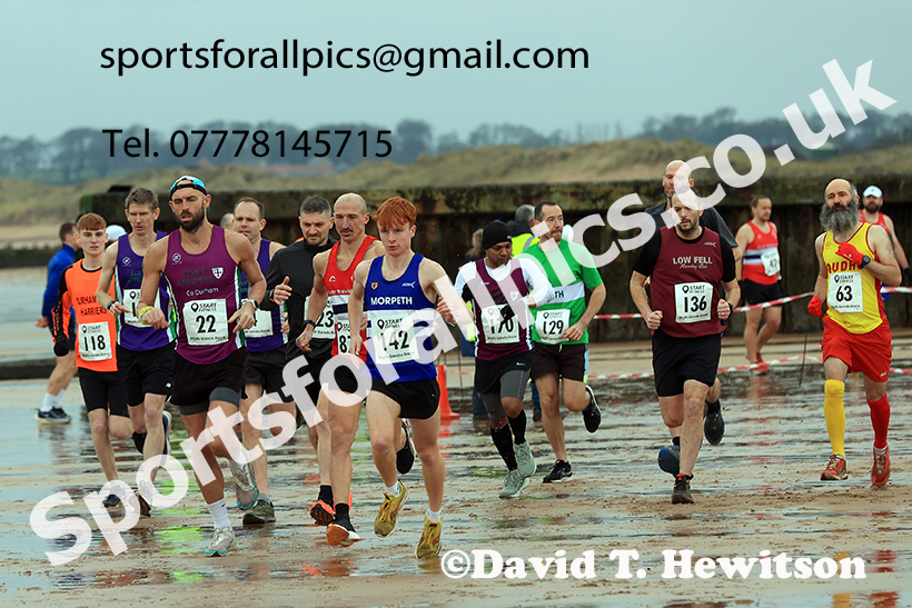 The 2024 Blyth Beach Run, Northumberland.   Photo: David T. Hewitson/Sports for All Pics
